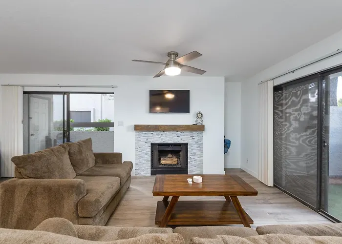 Walkable 2br In Old Town W Pool Scottsdale
